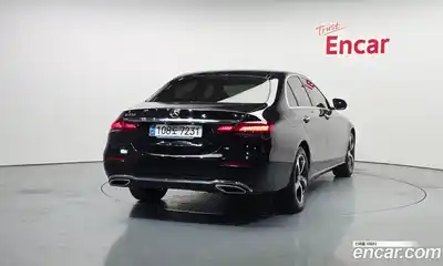 Mercedes-Benz E-Class 2021 2.0 Автомат в Москве № 494904, миниатюра 4
