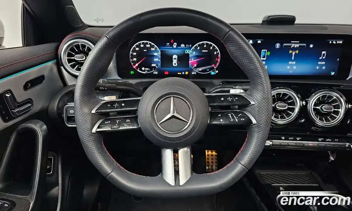 Mercedes-Benz CLA-Class 2024 2.0 Автомат в Москве № 495205, фото 13