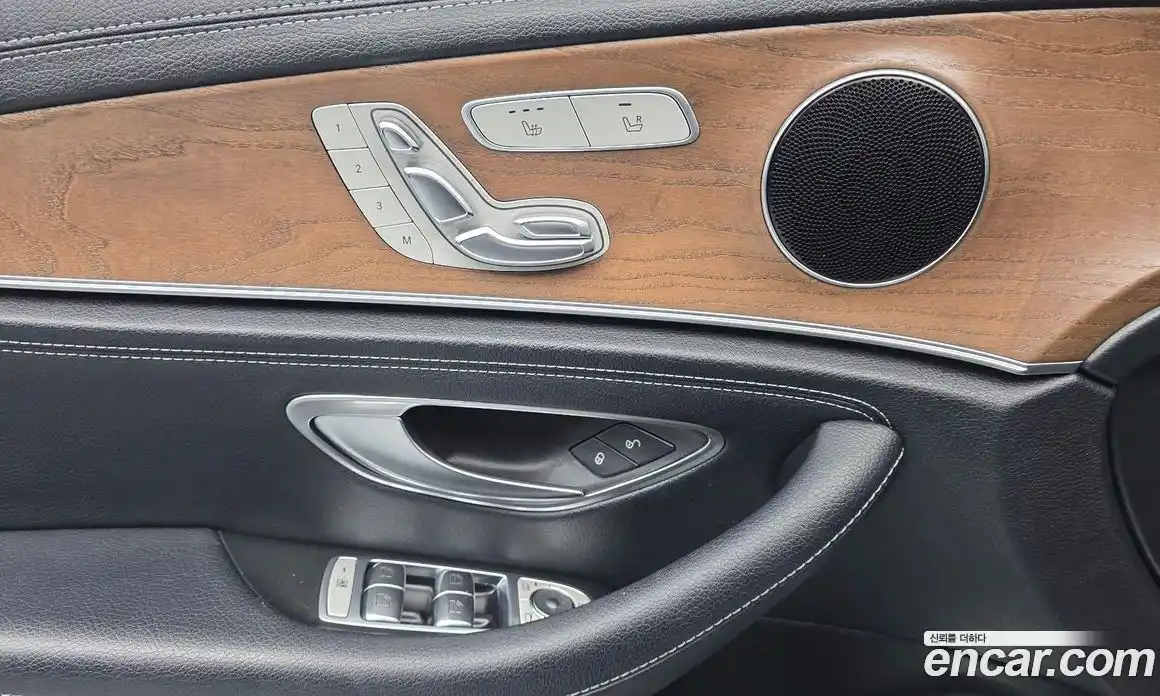 Mercedes-Benz E-Class 2019 1.9 Автомат в Москве № 495457, фото 13