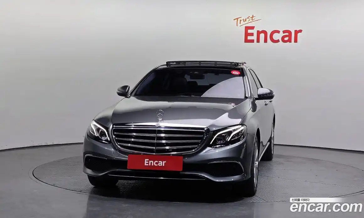 Mercedes-Benz E-Class 2019 1.9 Автомат в Москве № 495457, фото 3