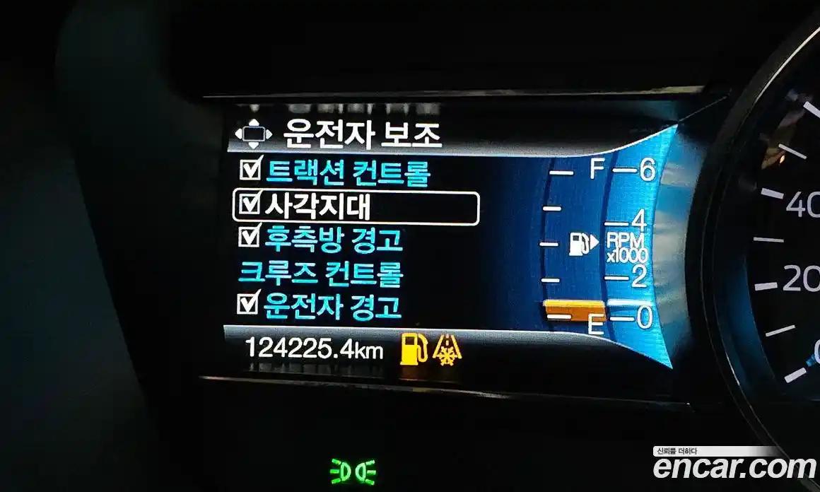 Ford Explorer 2018 2.3 Автомат в Москве № 495709, фото 16