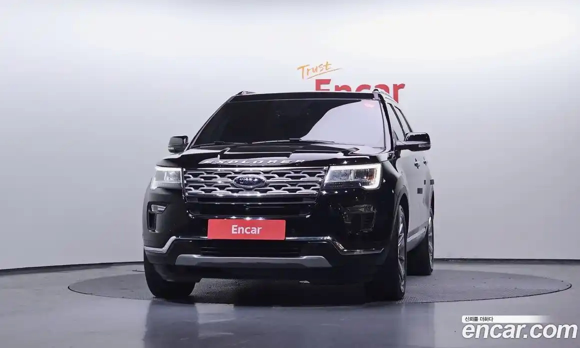 Ford Explorer 2018 2.3 Автомат в Москве № 495709, фото 3