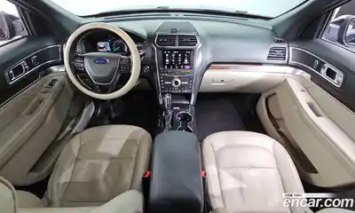 Ford Explorer 2018 2.3 Автомат в Москве № 495709, миниатюра 7
