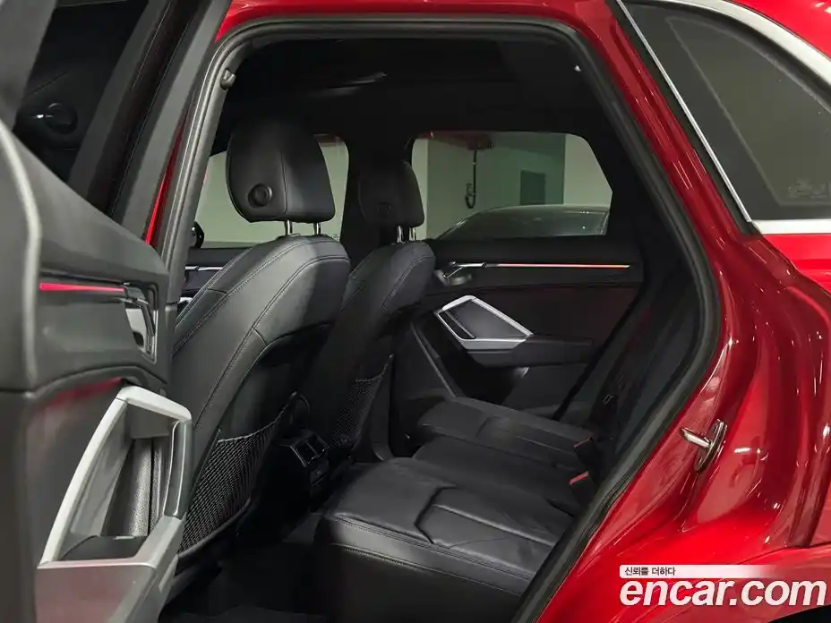 Audi Q3 2020 2.0 Автомат в Москве № 496596, фото 11