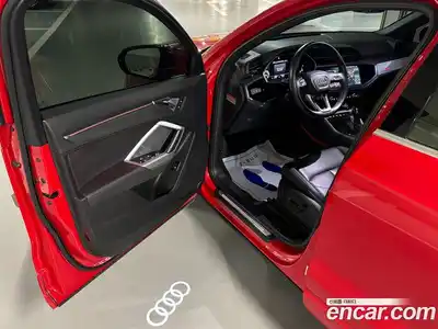 Audi Q3 2020 2.0 Автомат в Москве № 496596, миниатюра 12