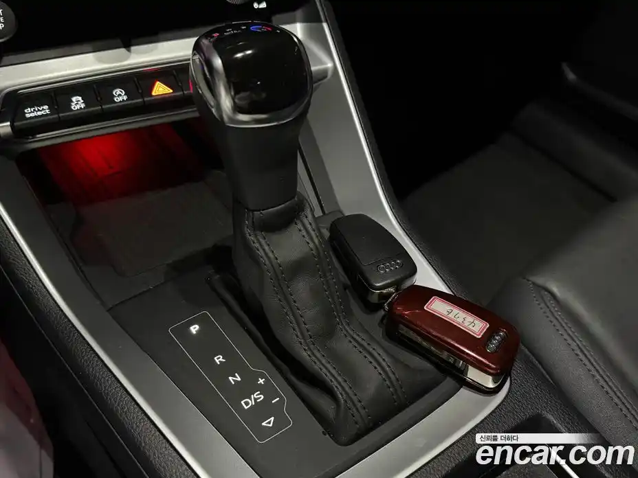 Audi Q3 2020 2.0 Автомат в Москве № 496596, фото 16