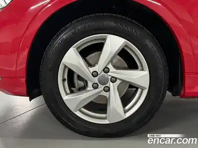 Audi Q3 2020 2.0 Автомат в Москве № 496596, миниатюра 6