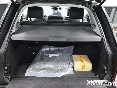 Land Rover Range-Rover 2018 4.4 Автомат в Москве № 496882, миниатюра 5