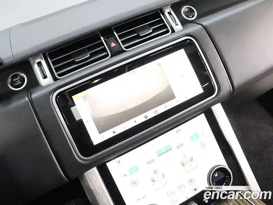 Land Rover Range-Rover 2018 4.4 Автомат в Москве № 496882, фото 7