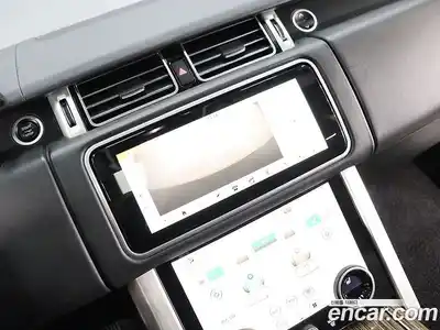 Land Rover Range-Rover 2018 4.4 Автомат в Москве № 496882, миниатюра 7