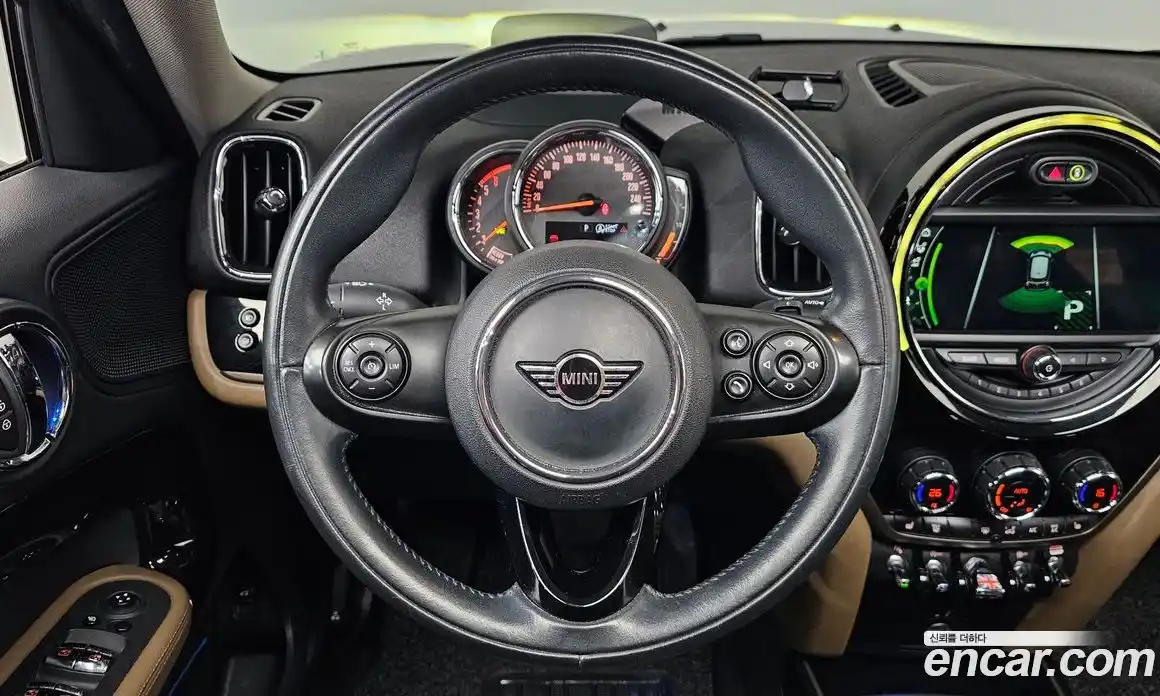 Mini Countryman 2018 2.0 Автомат в Москве № 499300, фото 13