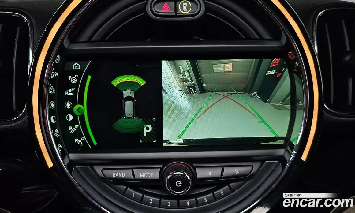 Mini Countryman 2018 2.0 Автомат в Москве № 499300, фото 18