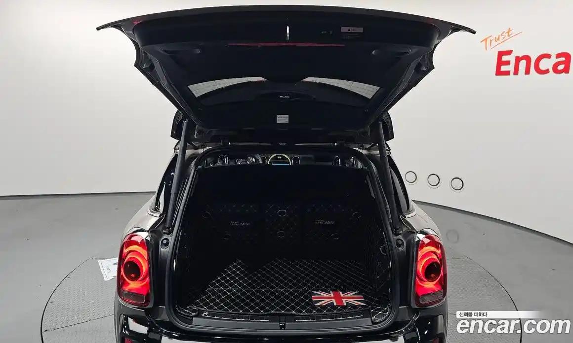 Mini Countryman 2018 2.0 Автомат в Москве № 499300, фото 20