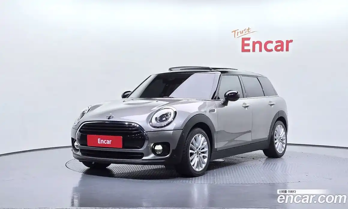 Mini Clubman 2018 1.5 Автомат в Москве № 499323, фото 1