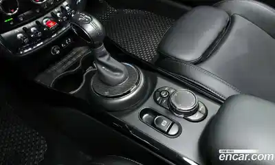 Mini Clubman 2018 1.5 Автомат в Москве № 499323, миниатюра 9