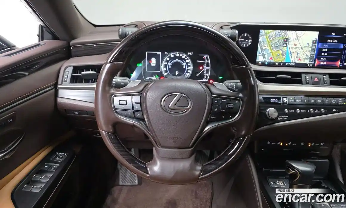 Lexus ES 2021 2.5 Автомат в Москве № 499629, фото 13