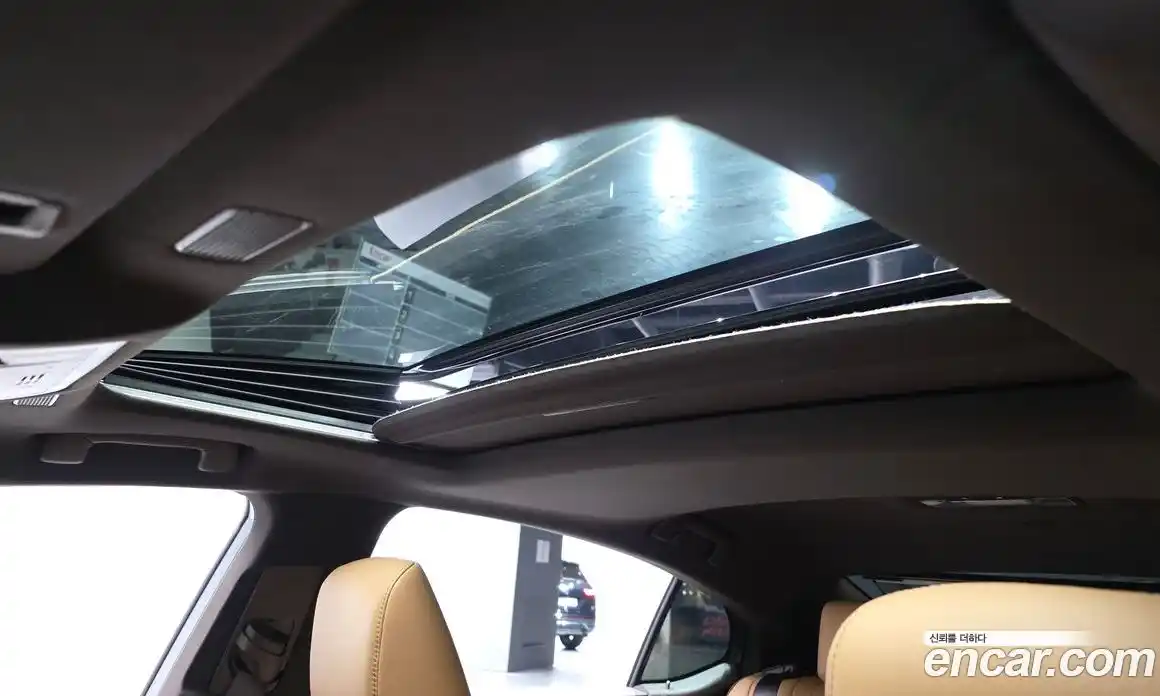 Lexus ES 2021 2.5 Автомат в Москве № 499629, фото 17