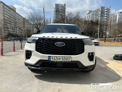 Ford Explorer, 2025