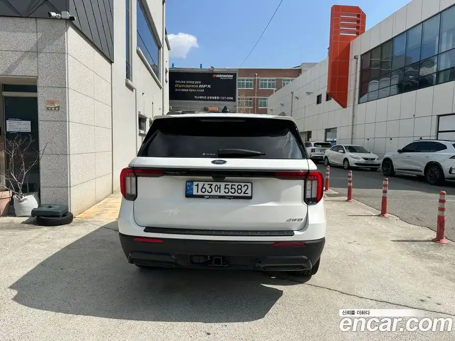 Ford Explorer 2025 2.3 Автомат в Москве № 499762, фото 3