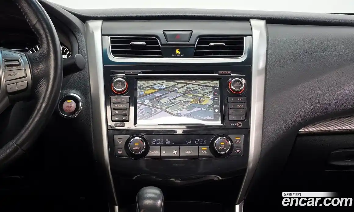 Nissan Altima 2015 2.5 Автомат в Москве № 500530, фото 14