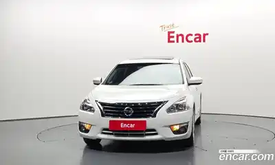 Nissan Altima 2015 2.5 Автомат в Москве № 500530, миниатюра 3