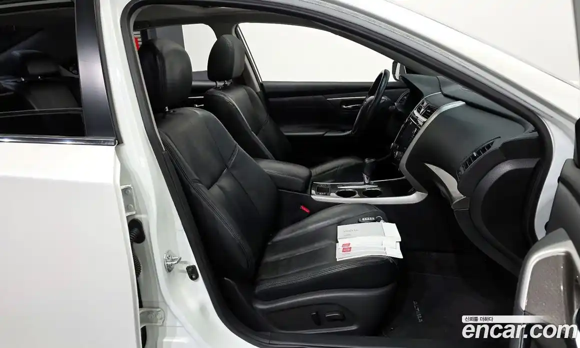 Nissan Altima 2015 2.5 Автомат в Москве № 500530, фото 10