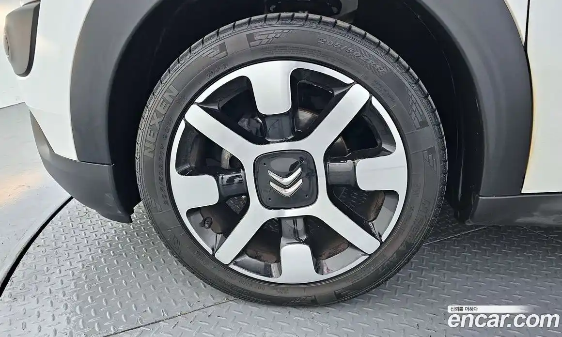 Citroen C4 Cactus 2017 1.6 Автомат в Москве № 500837, фото 5