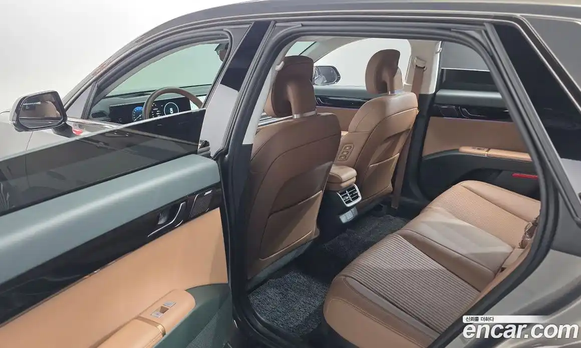 Hyundai Grandeur 2023 2.5 Автомат в Москве № 516998, фото 17