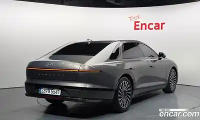 Hyundai Grandeur 2023 2.5 Автомат в Москве № 516998, миниатюра 2