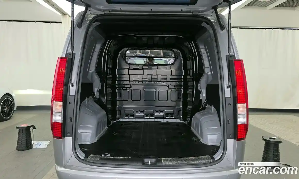 Hyundai Staria 2025 2.2 Автомат в Москве № 517844, фото 20