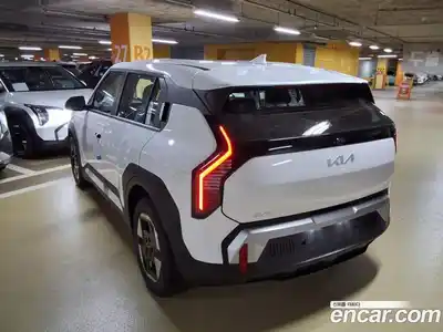 Kia EV3 2027 Автомат в Москве № 519126, миниатюра 4