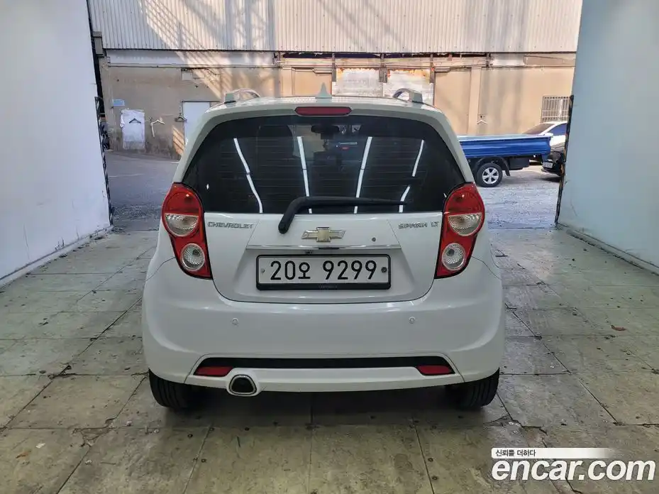 Chevrolet Spark 2014 1.0 Автомат в Москве № 519447, фото 5