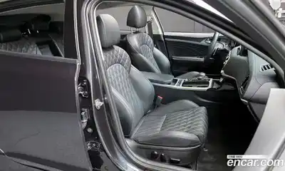 Kia Stinger 2021 2.5 Автомат в Москве № 519818, миниатюра 12