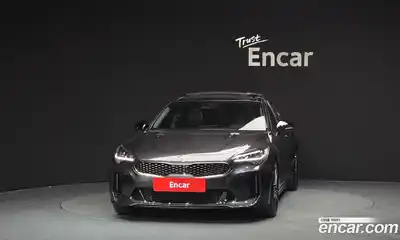 Kia Stinger 2021 2.5 Автомат в Москве № 519818, миниатюра 3