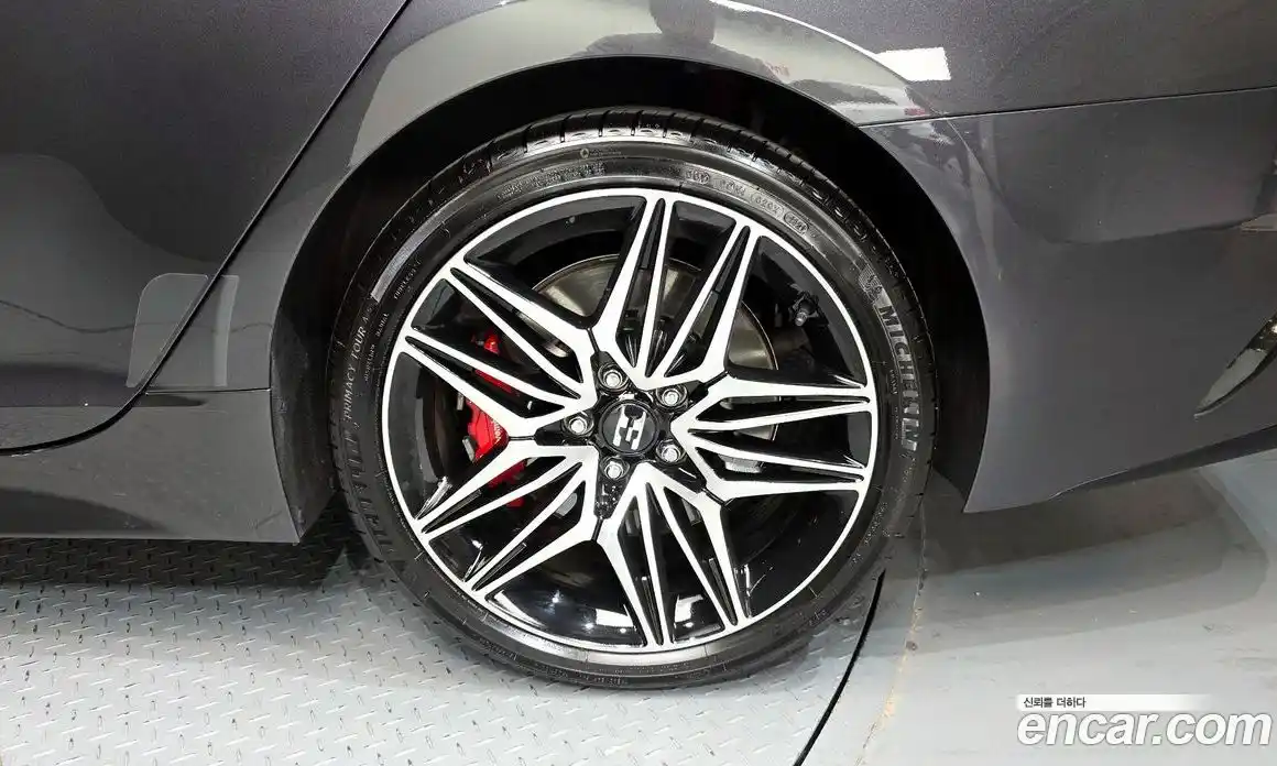 Kia Stinger 2021 2.5 Автомат в Москве № 519818, фото 5