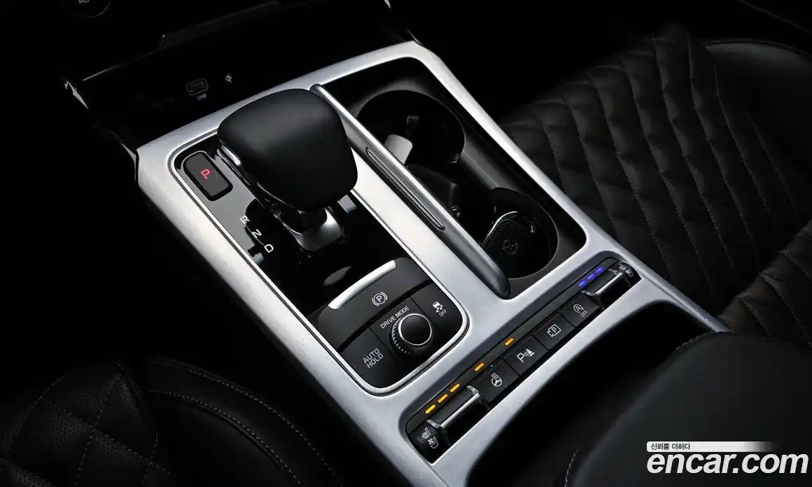 Kia Stinger 2021 2.5 Автомат в Москве № 519818, фото 9