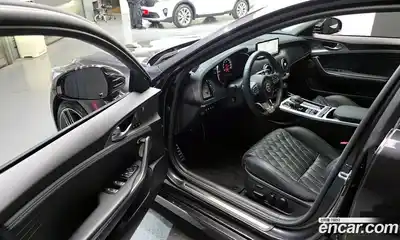Kia Stinger 2021 2.5 Автомат в Москве № 519818, миниатюра 10