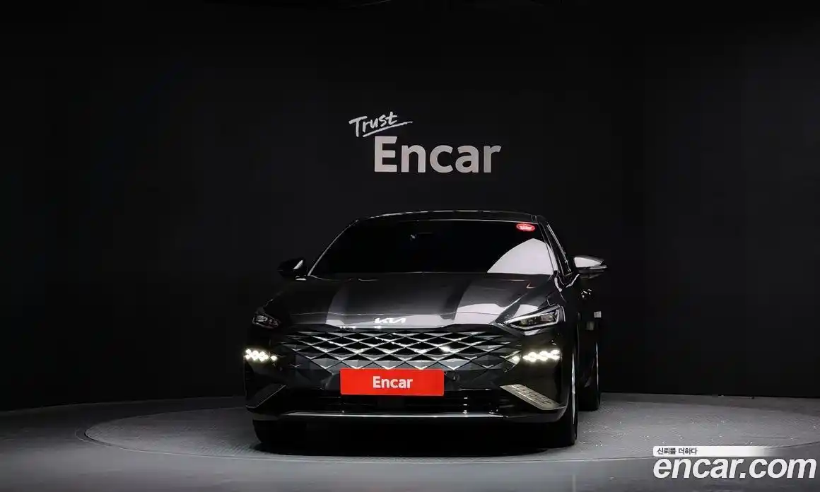 Kia K8 2023 2.5 Автомат в Москве № 520126, фото 3