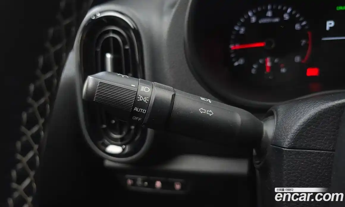 Kia Morning 2018 1.0 Автомат в Москве № 520146, фото 19