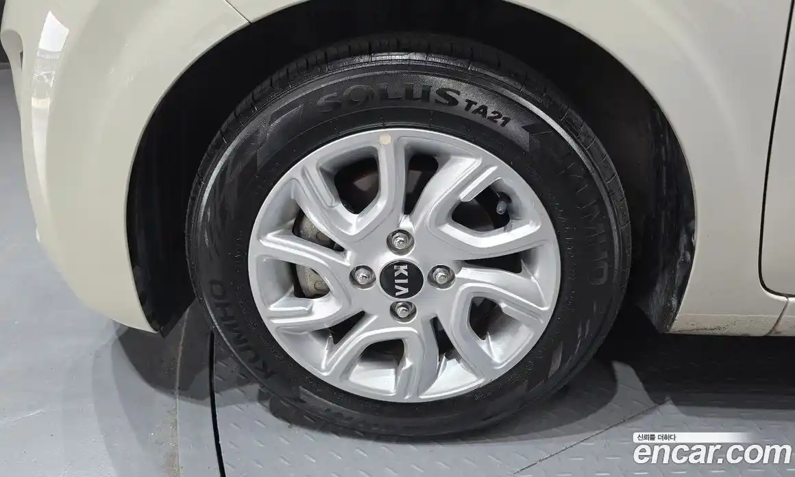 Kia Morning 2018 1.0 Автомат в Москве № 520146, фото 5