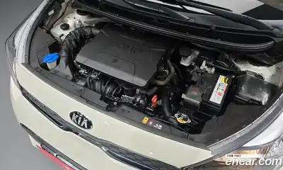 Kia Morning 2018 1.0 Автомат в Москве № 520146, миниатюра 6