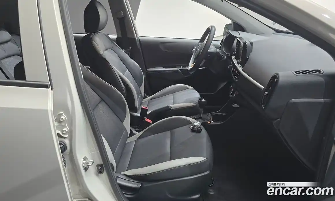 Kia Morning 2018 1.0 Автомат в Москве № 520146, фото 10