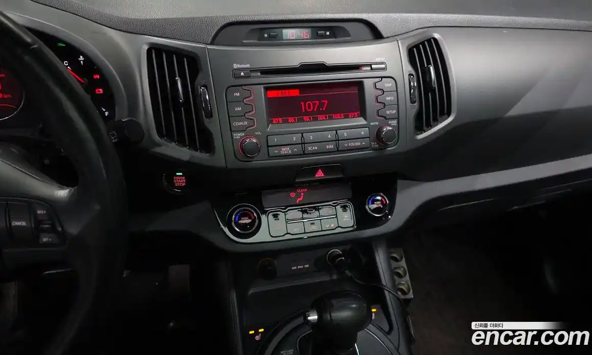 Kia Sportage 2013 2.0 Автомат в Москве № 520200, фото 15