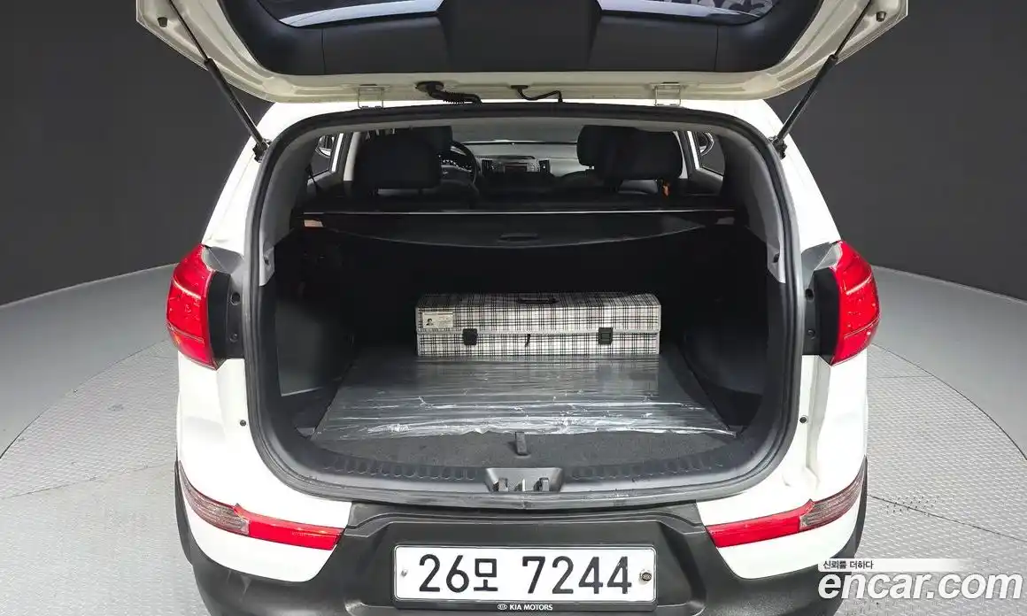 Kia Sportage 2013 2.0 Автомат в Москве № 520200, фото 20