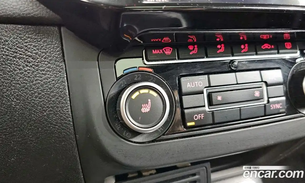 Volkswagen Tiguan 2014 2.0 Автомат в Москве № 520806, фото 17