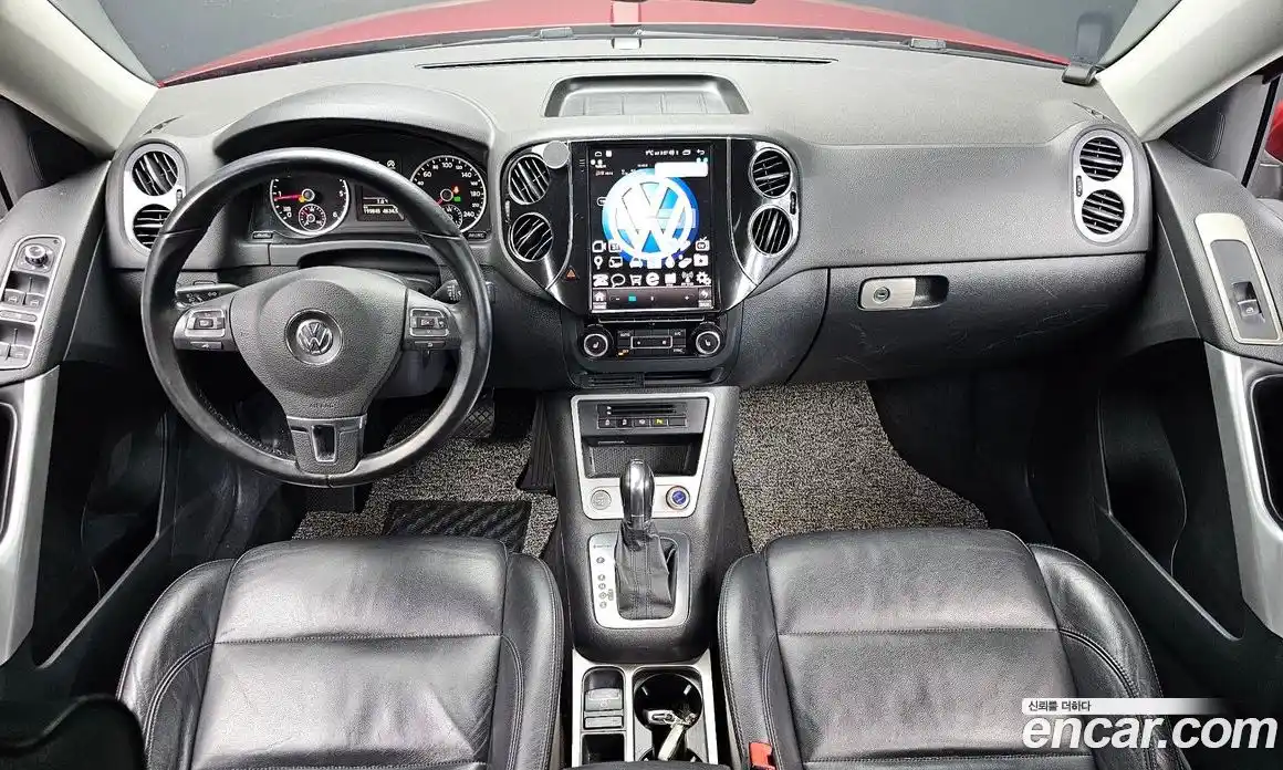 Volkswagen Tiguan 2014 2.0 Автомат в Москве № 520806, фото 7