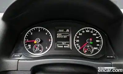 Volkswagen Tiguan 2014 2.0 Автомат в Москве № 520806, миниатюра 8