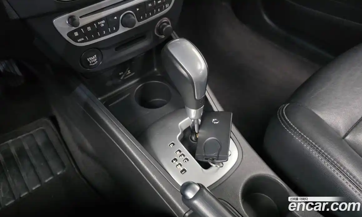 Renault SM3 2012 1.6 Автомат в Москве № 521057, фото 9