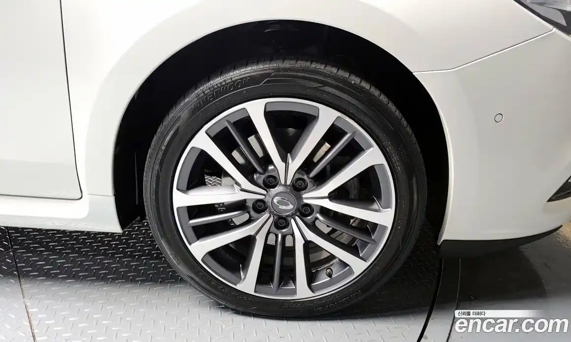 Renault SM7 2019 2.0 Автомат в Москве № 521064, фото 5