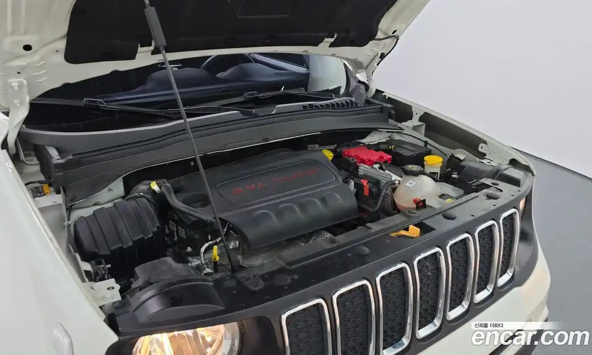 Jeep Renegade 2021 2.4 Автомат в Москве № 521954, фото 6